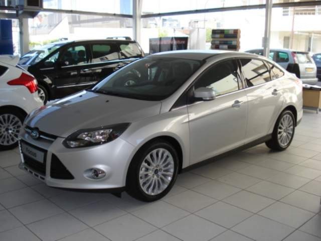 FOCUS type 3 Ph I - 4 PORTES - 2011-2014